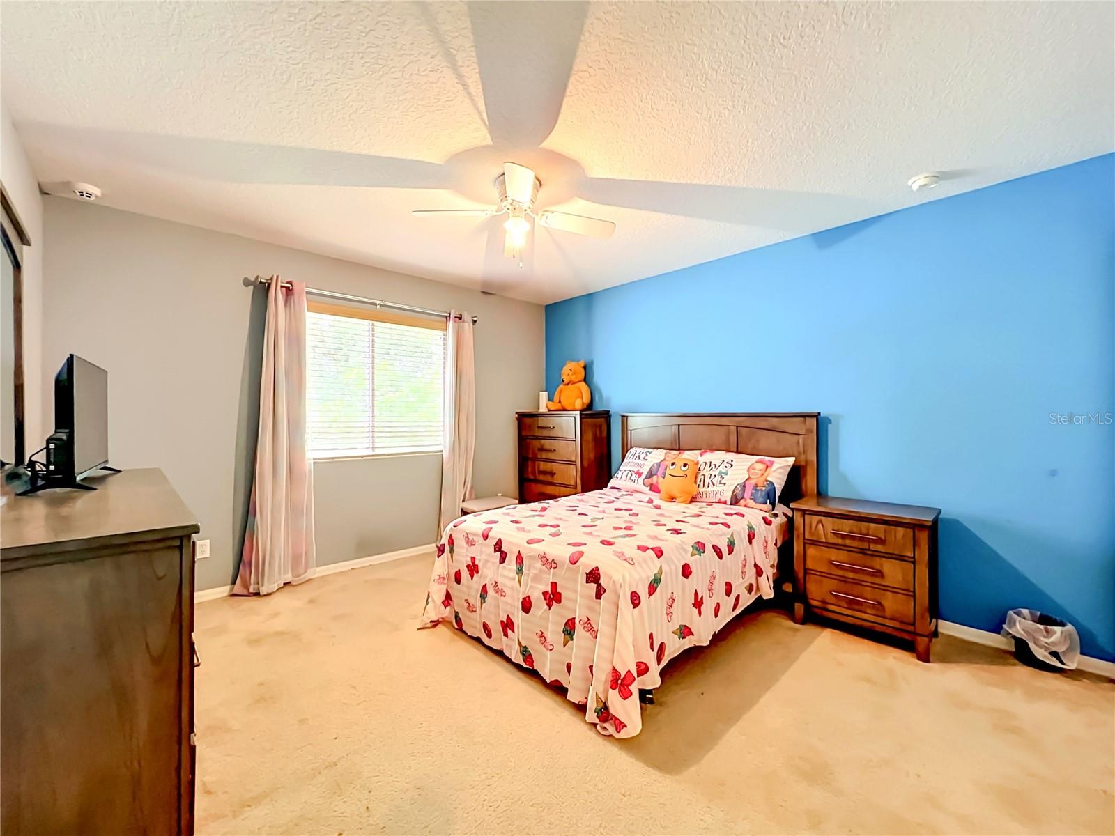 OVERLOOK AT LAKE LOUISA PH 01 - Residential