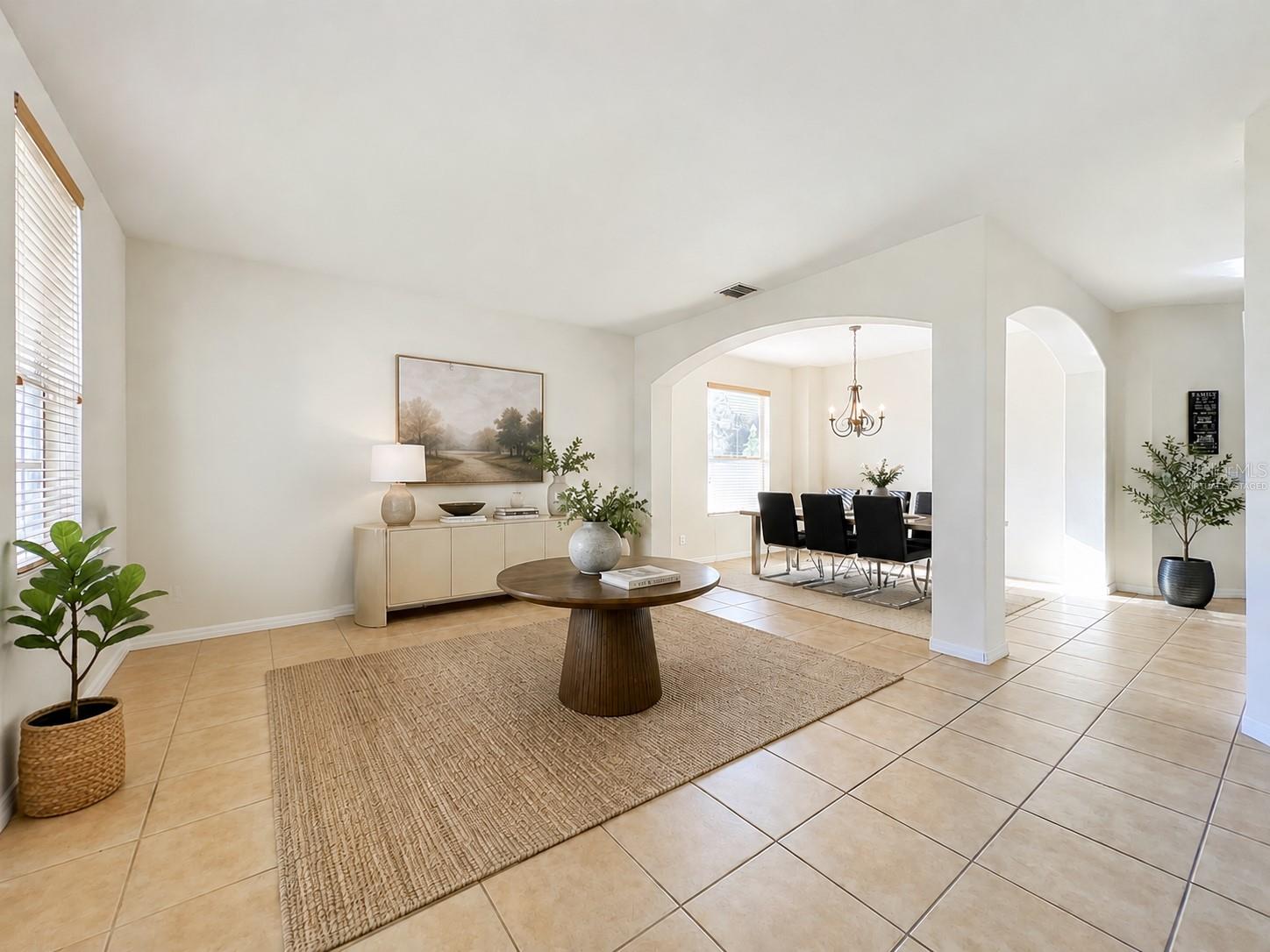 OVERLOOK AT LAKE LOUISA PH 01 - Residential