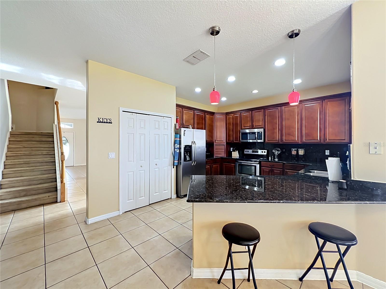 OVERLOOK AT LAKE LOUISA PH 01 - Residential