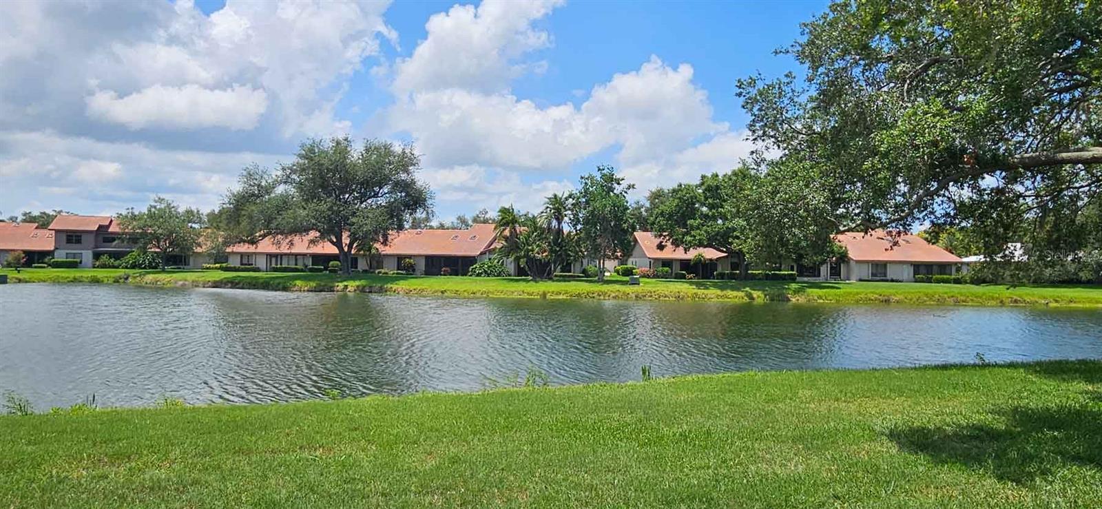 LAKESHORE VILLAGE - Residential
