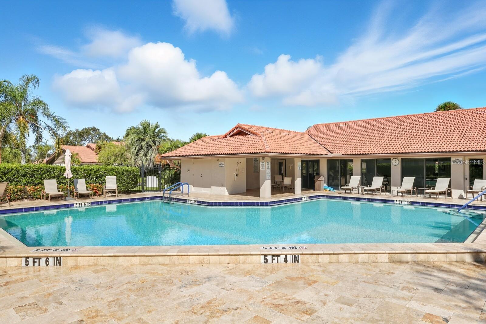 LAKESHORE VILLAGE - Residential