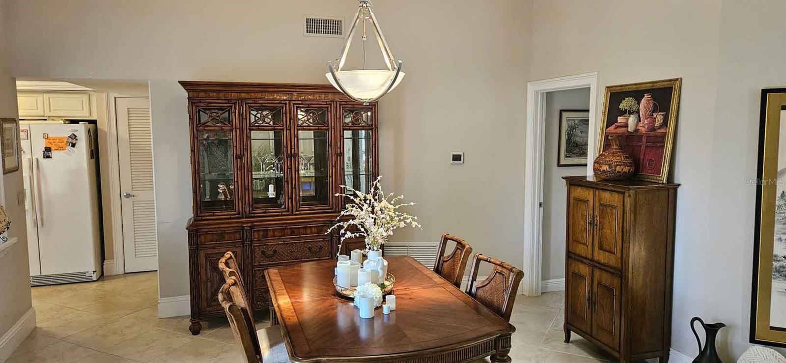 LAKESHORE VILLAGE - Residential