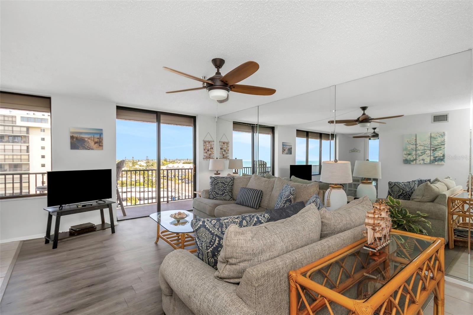 MADEIRA TOWERS CONDO - Residential