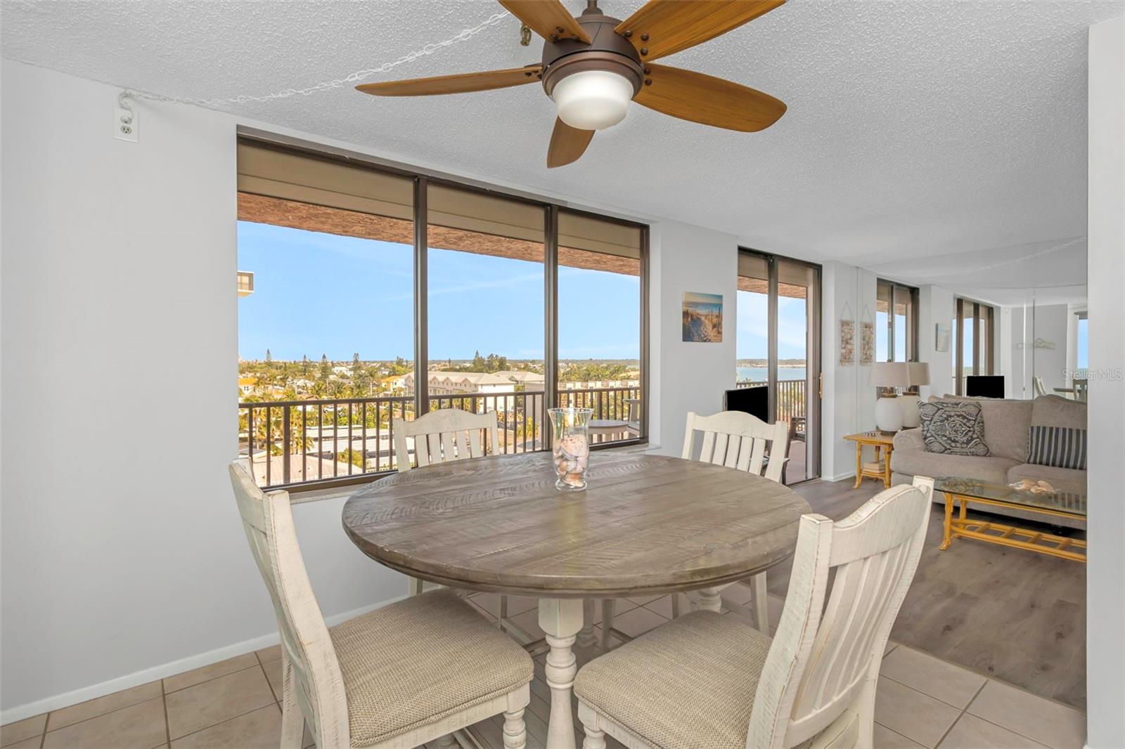 MADEIRA TOWERS CONDO - Residential