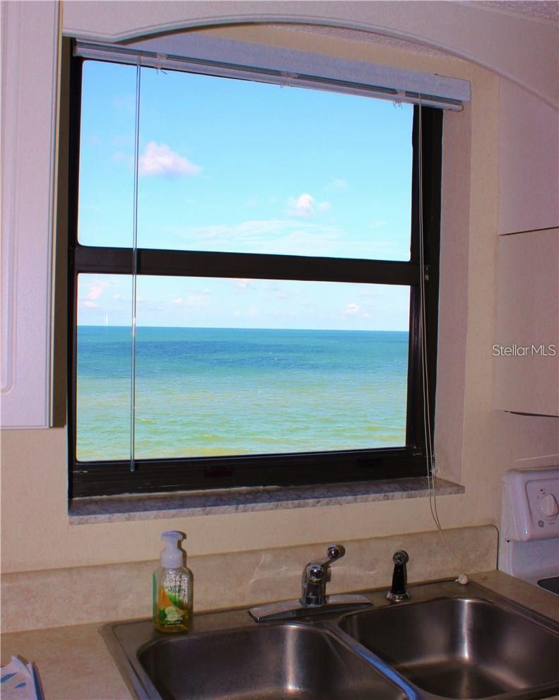 MADEIRA TOWERS CONDO - Residential