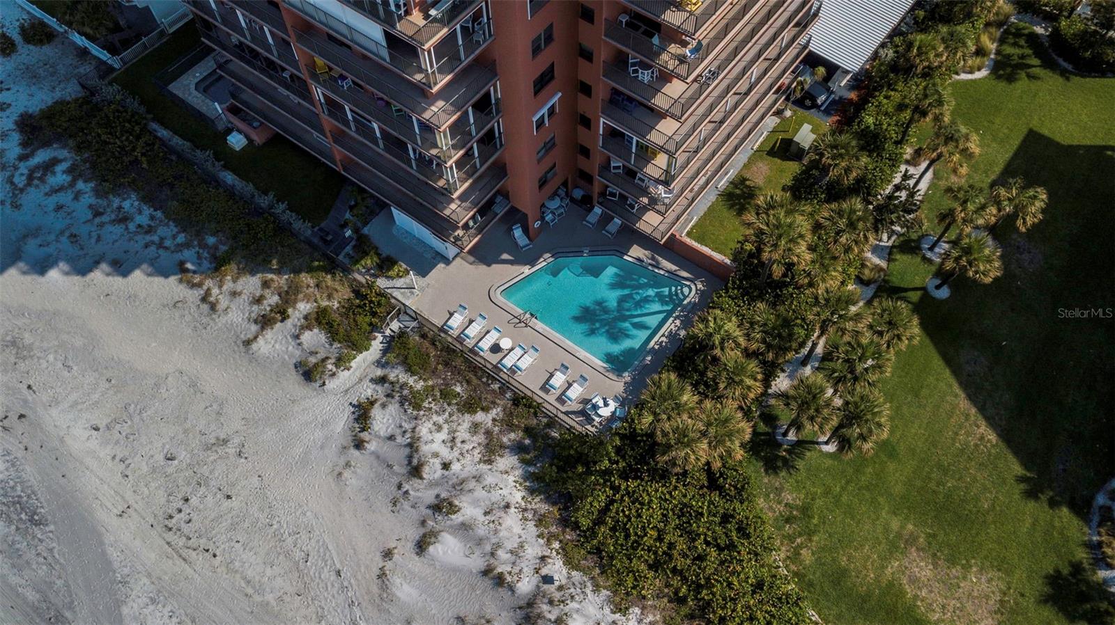 MADEIRA TOWERS CONDO - Residential