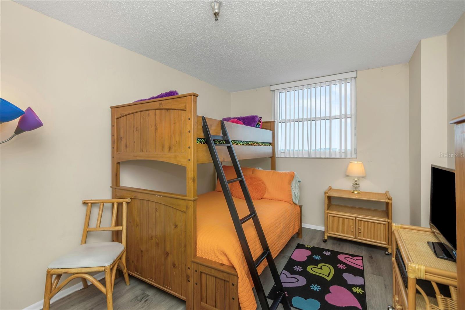 MADEIRA TOWERS CONDO - Residential