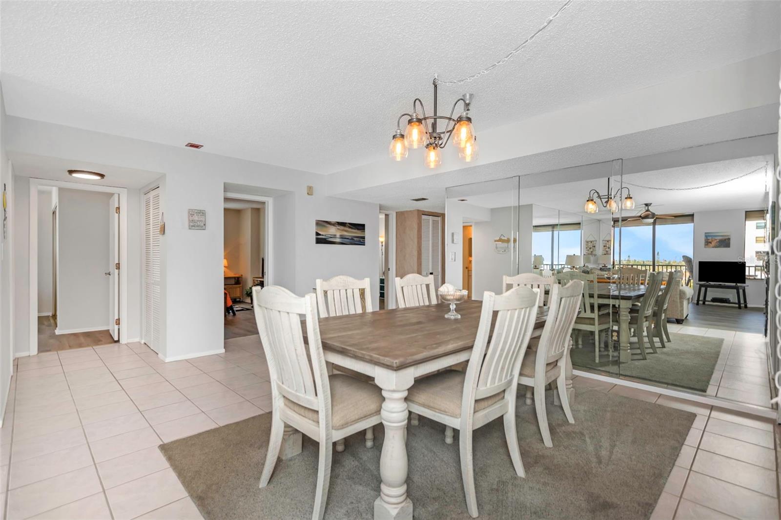 MADEIRA TOWERS CONDO - Residential