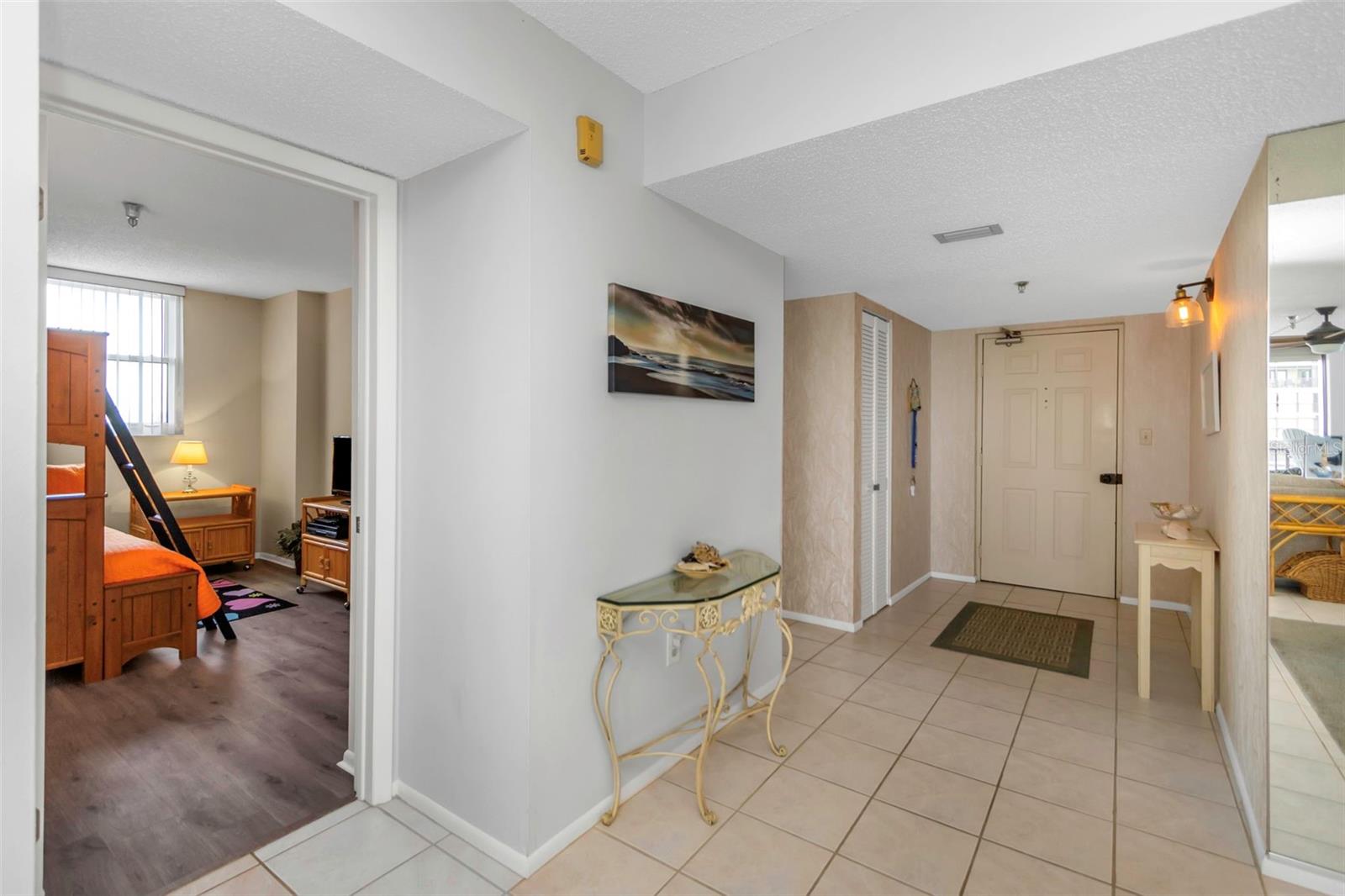 MADEIRA TOWERS CONDO - Residential