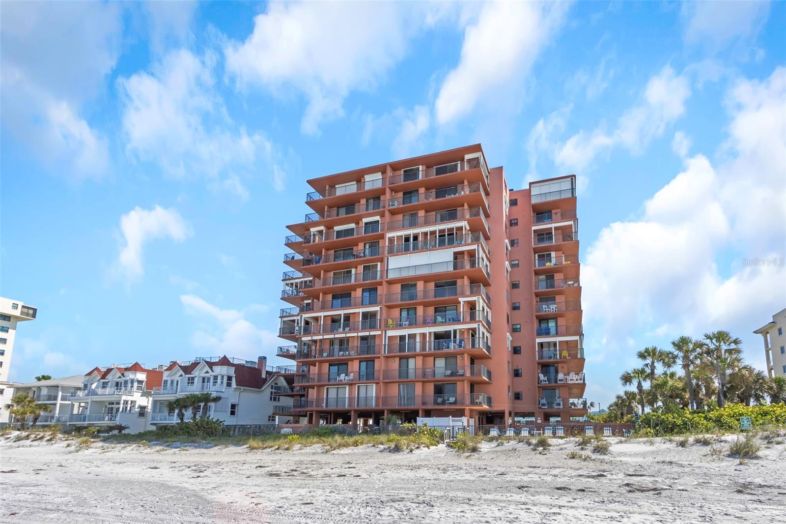 MADEIRA TOWERS CONDO - Residential