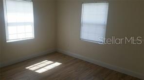 CLOVERLAWN - Residential Lease