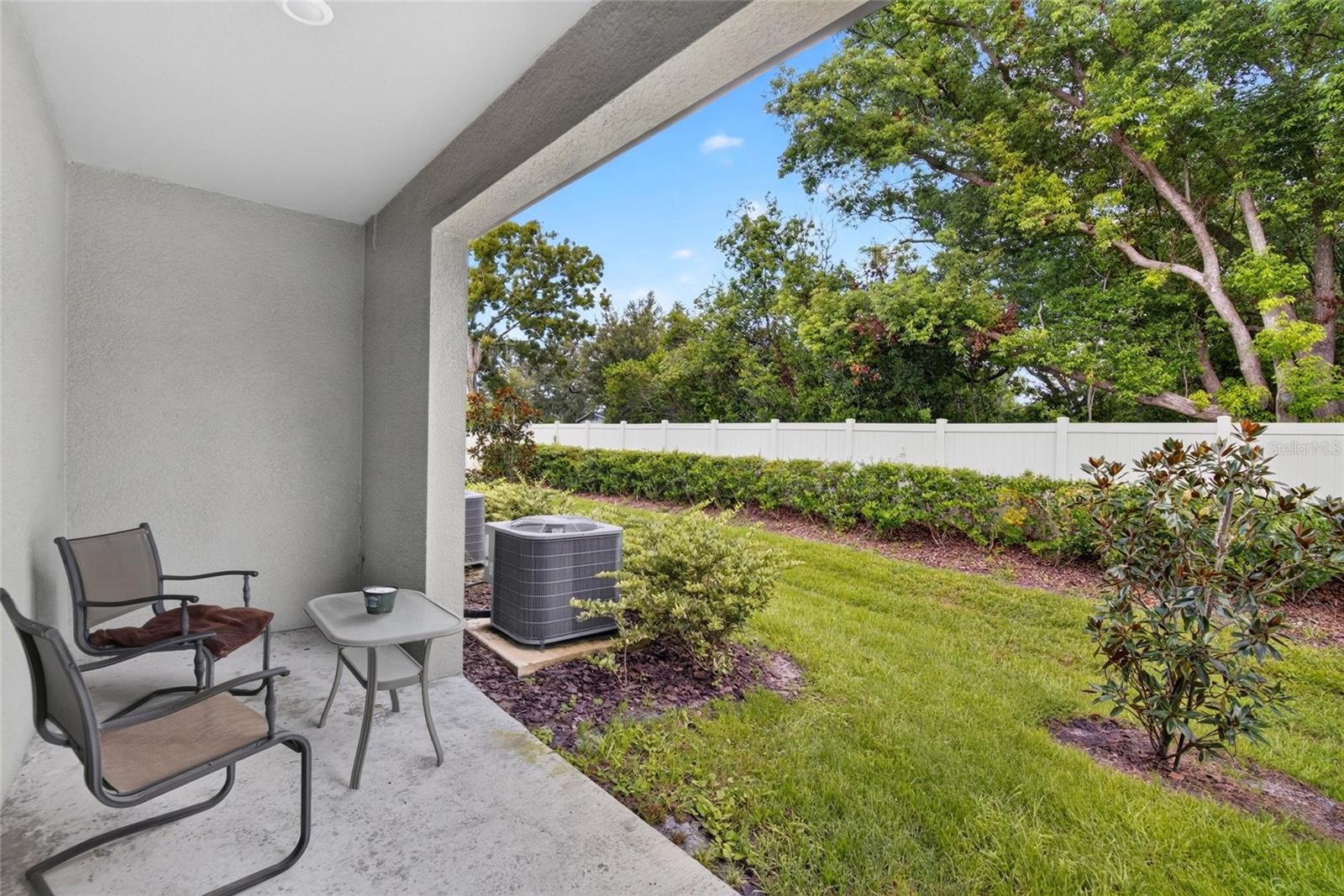 TOWNES/DARLINGTON - Residential