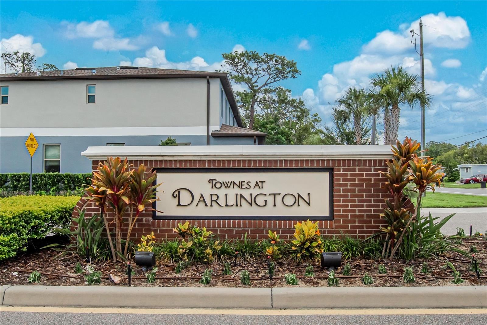 TOWNES/DARLINGTON - Residential