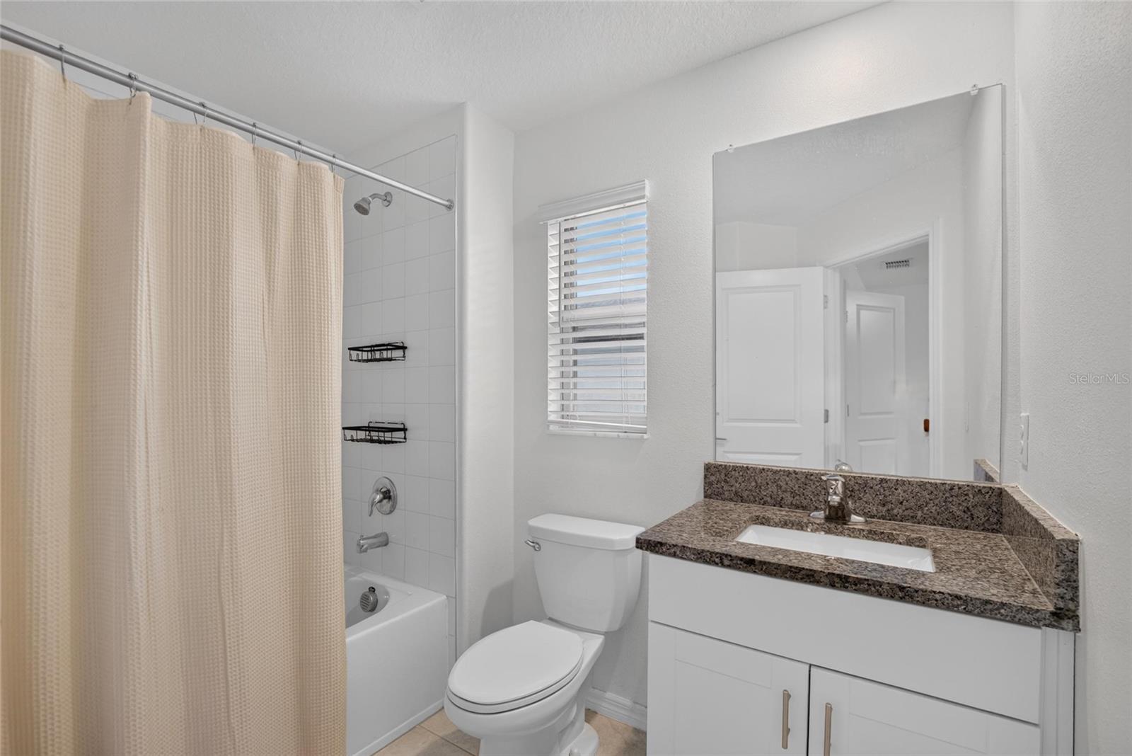 TOWNES/DARLINGTON - Residential