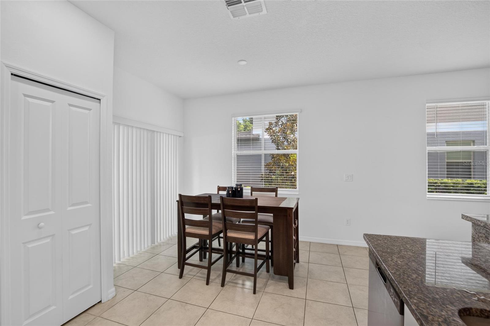 TOWNES/DARLINGTON - Residential
