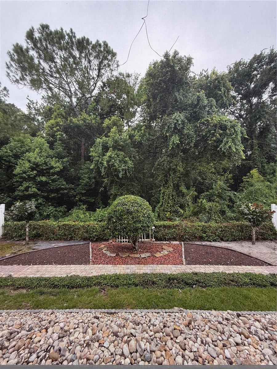 LOST LAKE ESTATES - Residential