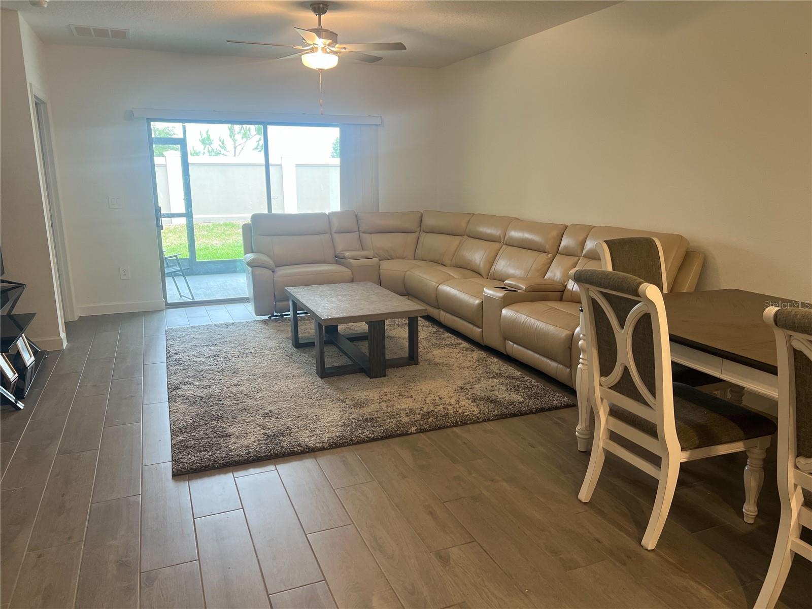 MIRADA ACTIVE ADULT PH 2H - Residential