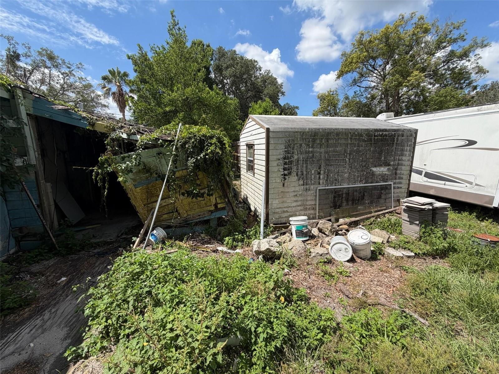 BEACON WOODS CIDER MILL - Residential