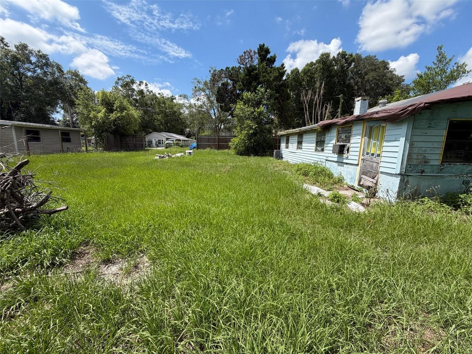 BEACON WOODS CIDER MILL - Residential
