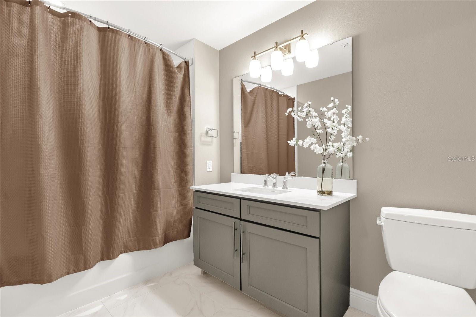 SIENA/BELLA COLLINA CONDO - Residential Lease