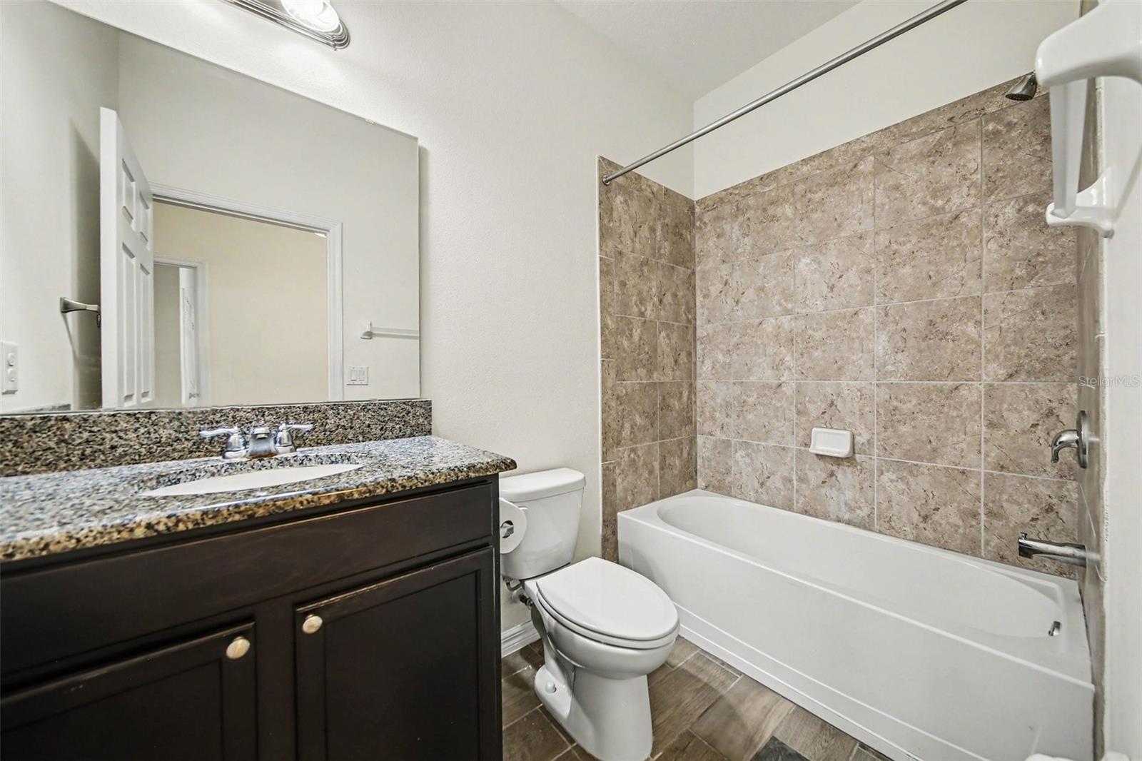 SUMMERLAKE PD PH 2C-2E - Residential Lease