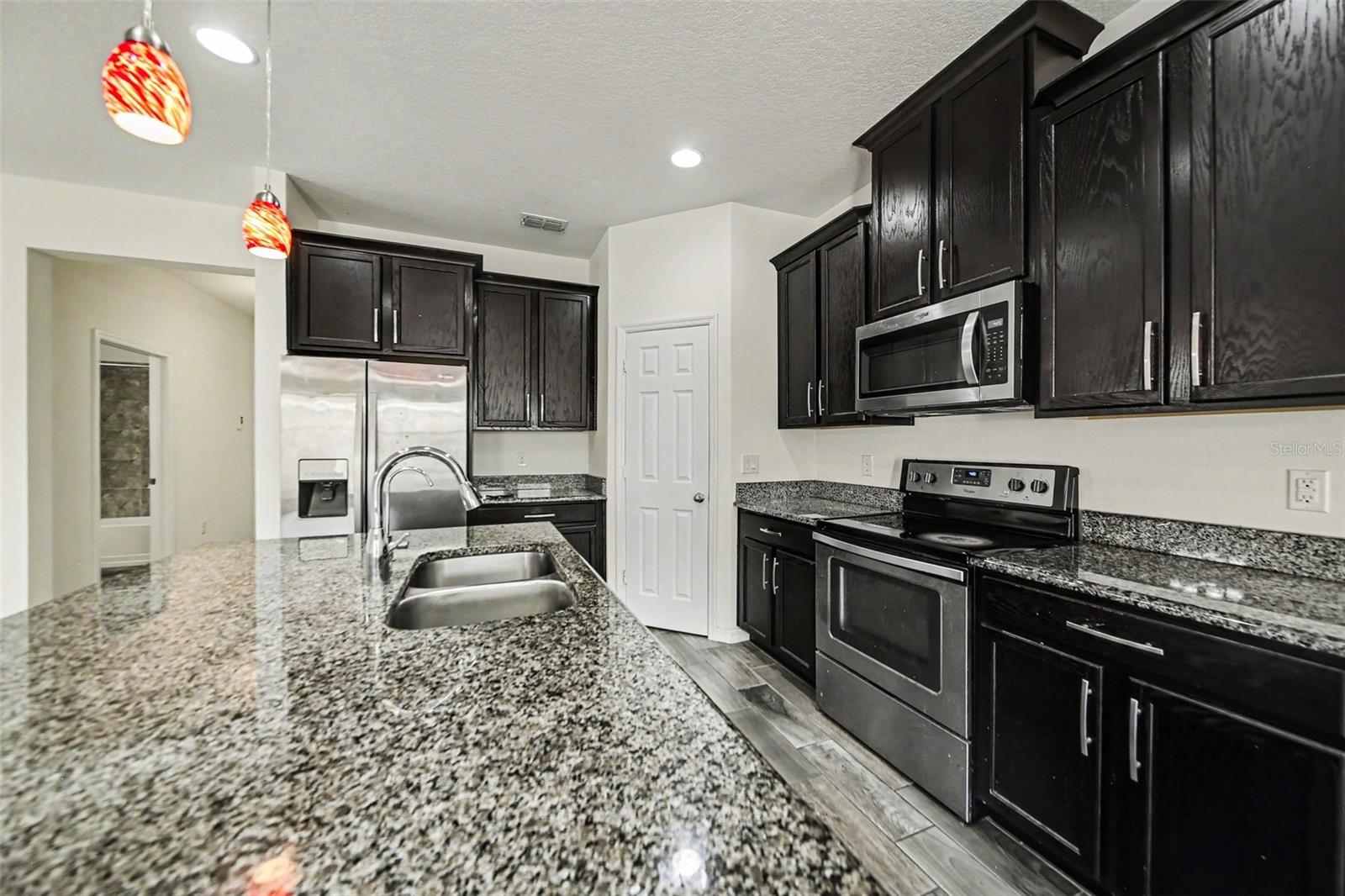 SUMMERLAKE PD PH 2C-2E - Residential Lease