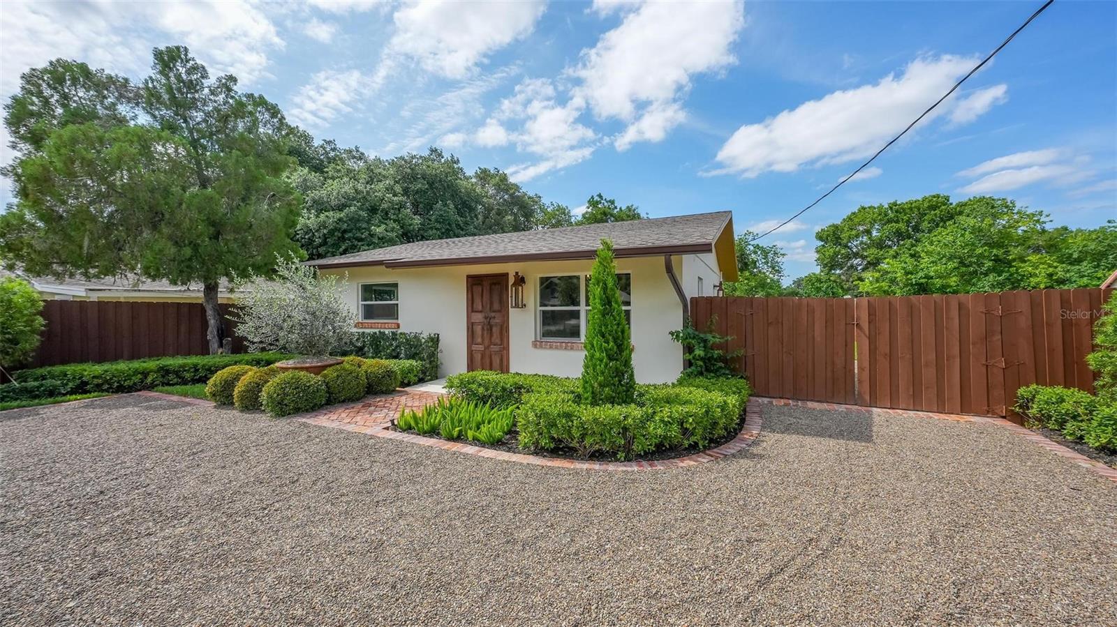 OAK LEVEL HEIGHTS - Residential