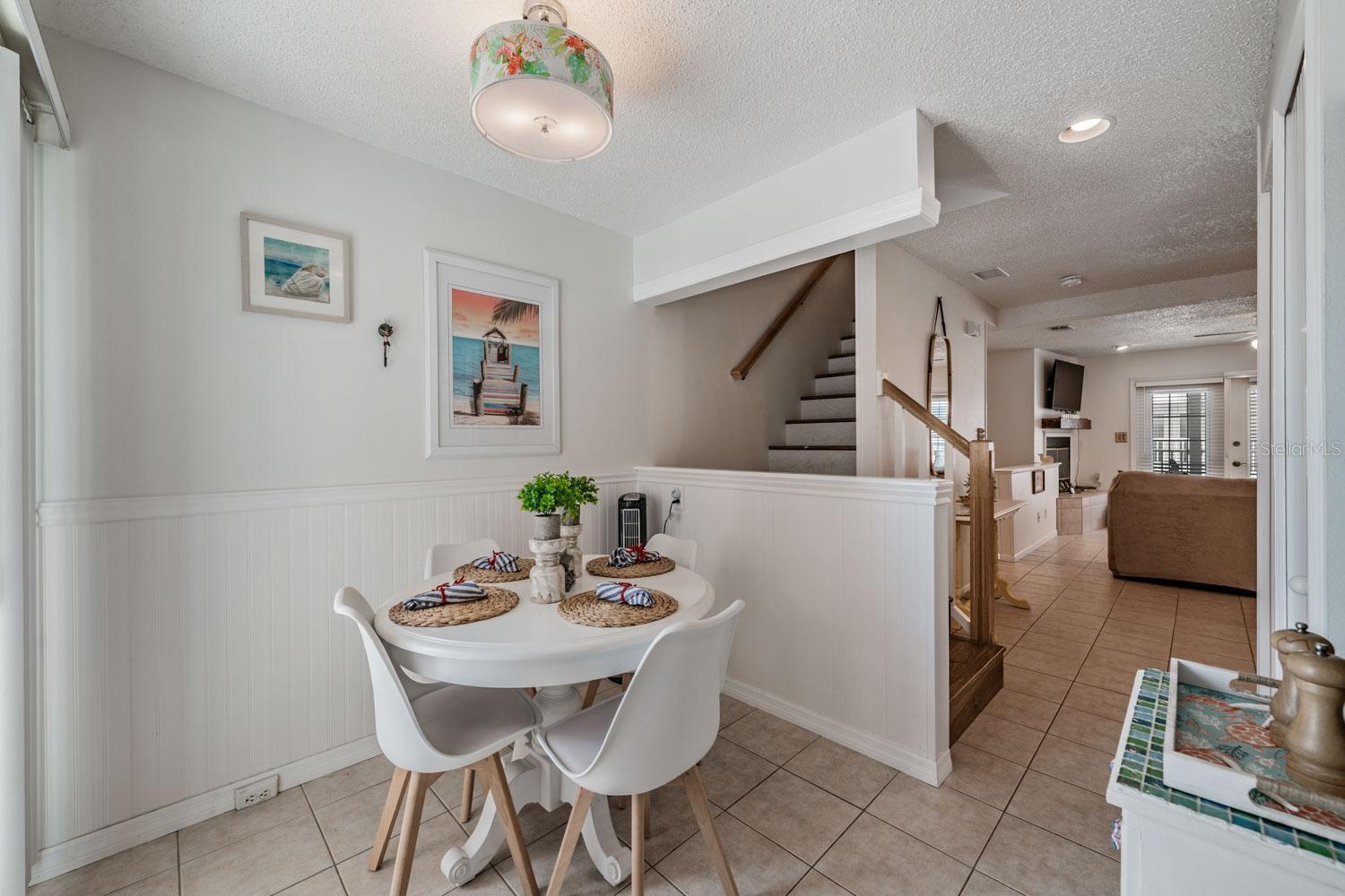 SUNSET REEF - Residential