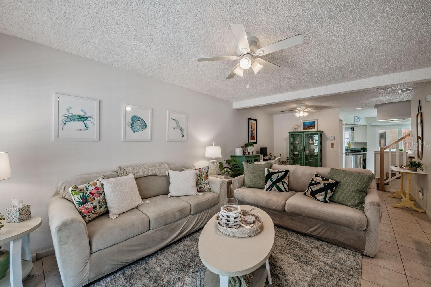 SUNSET REEF - Residential
