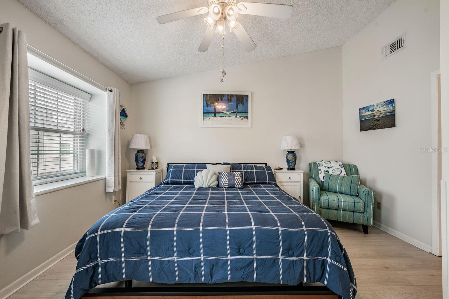 SUNSET REEF - Residential