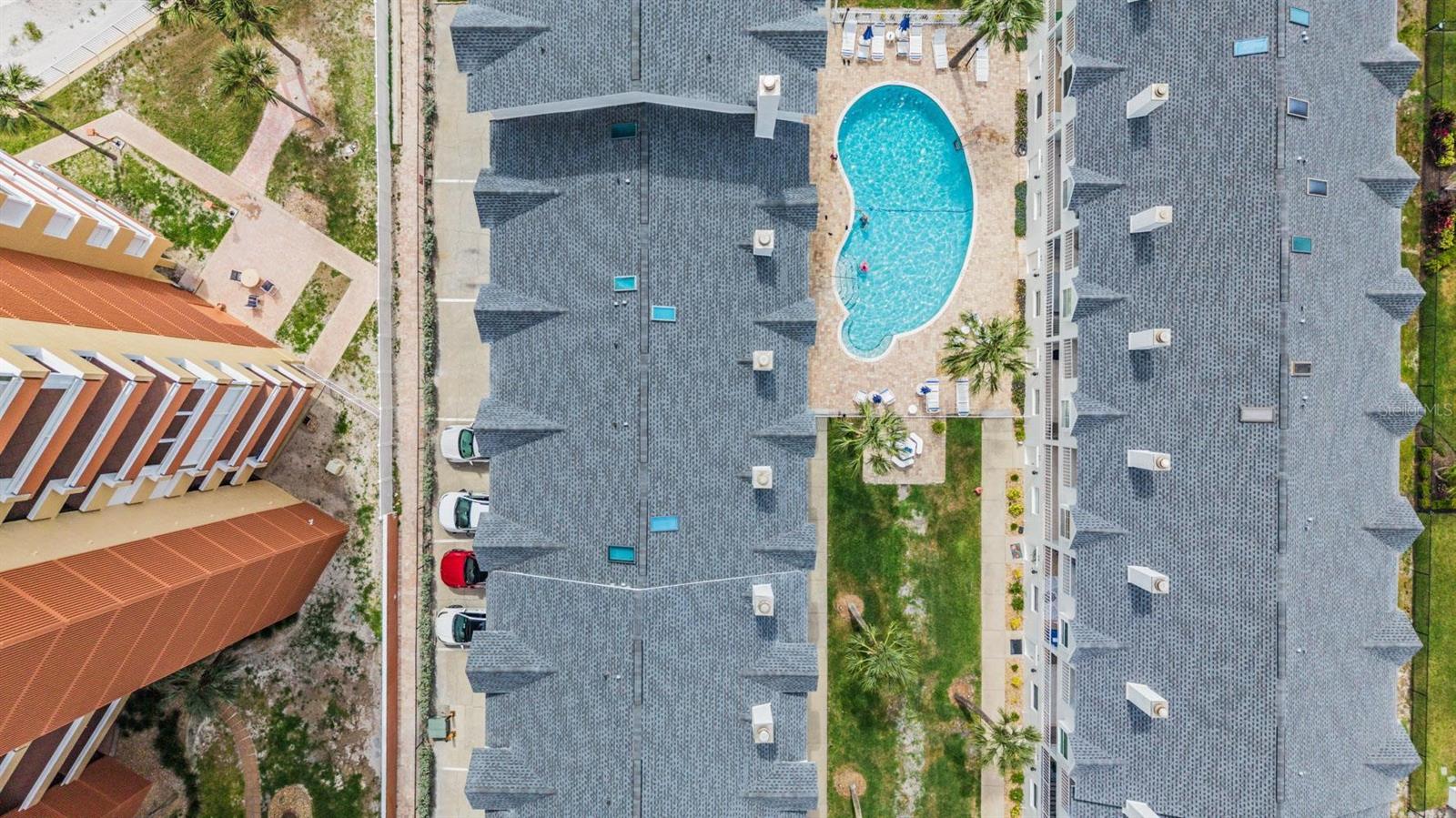SUNSET REEF - Residential