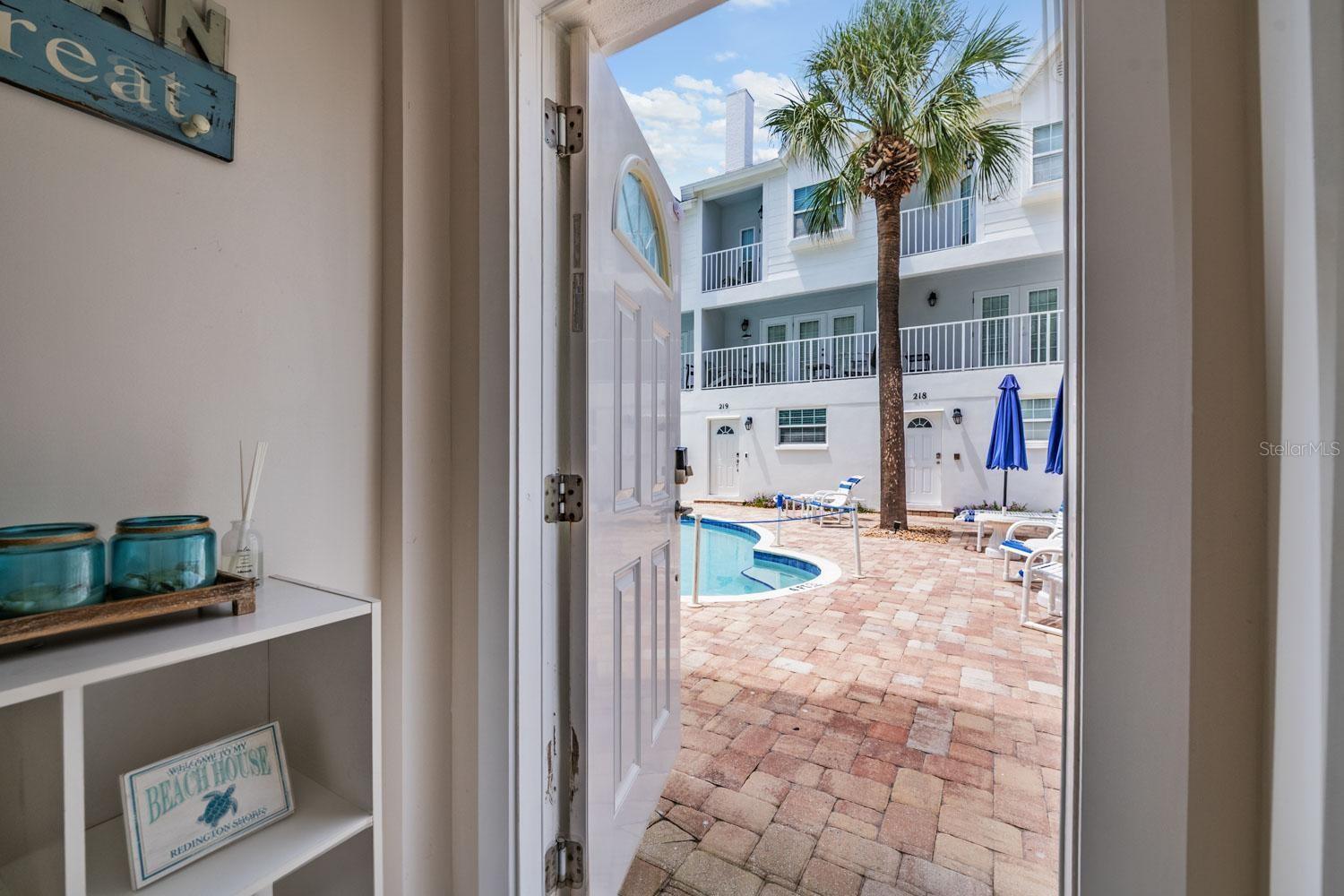 SUNSET REEF - Residential