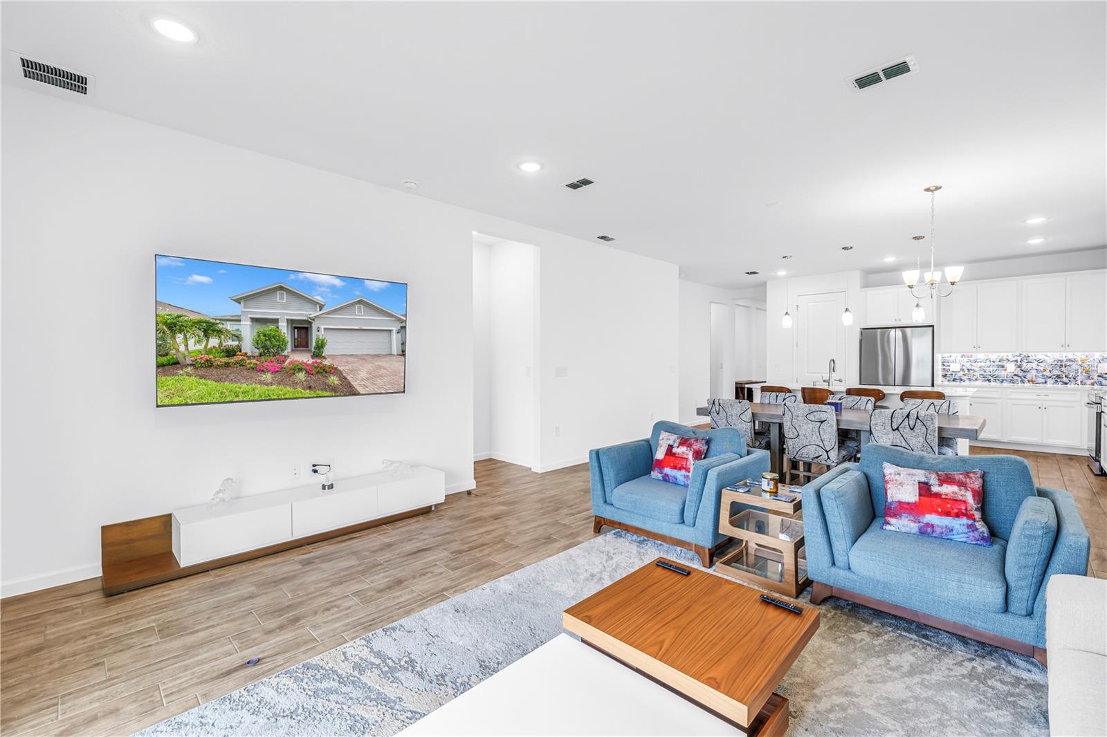 NORTH RIVER RANCH - Residential