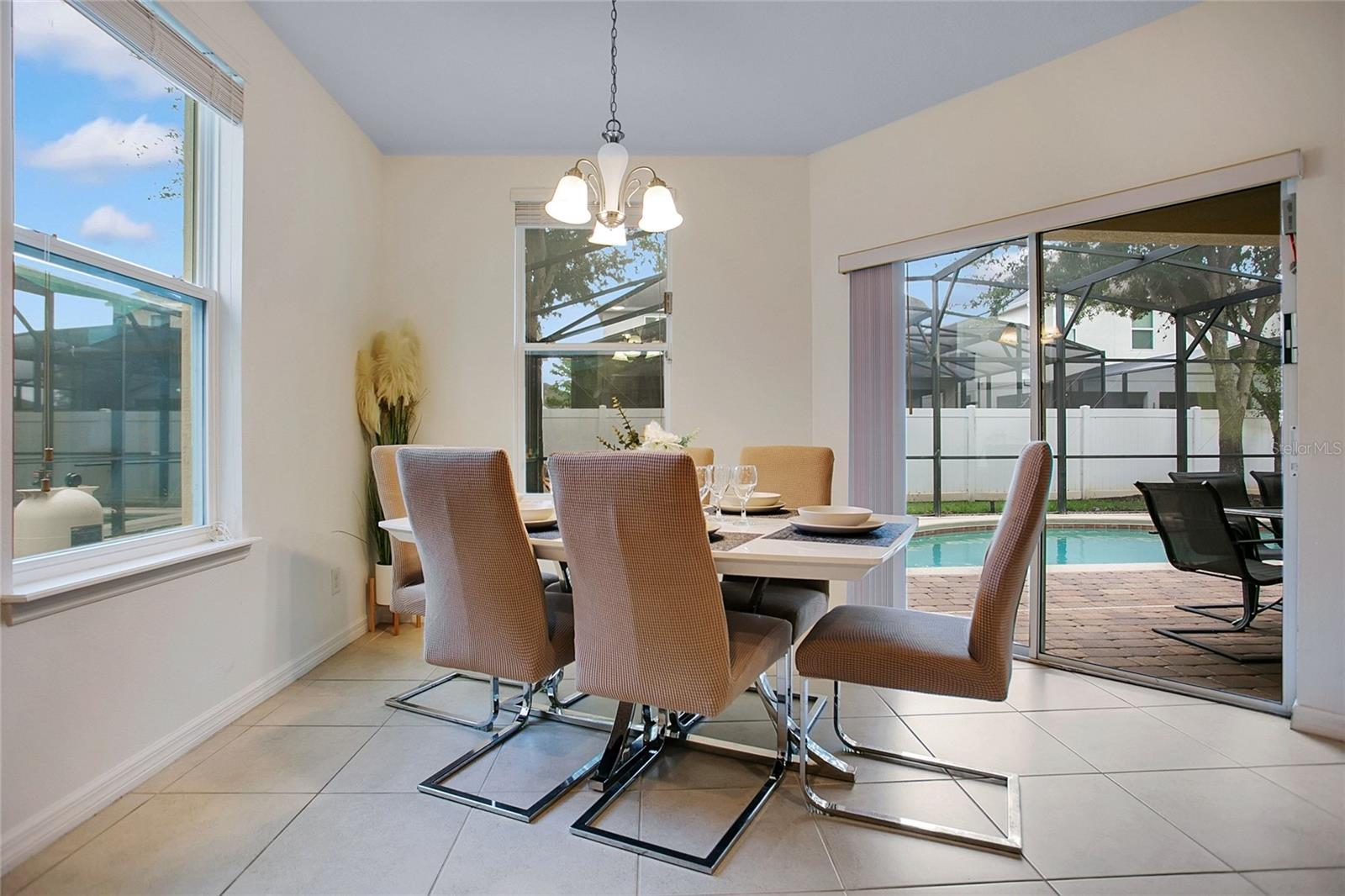 DALES/WEST HAVEN - Residential