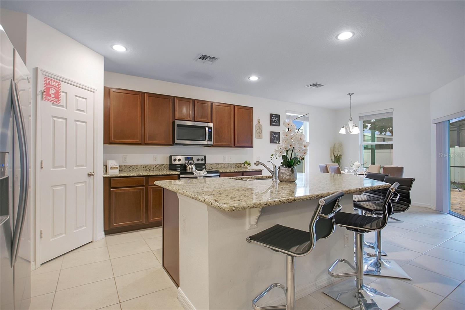 DALES/WEST HAVEN - Residential