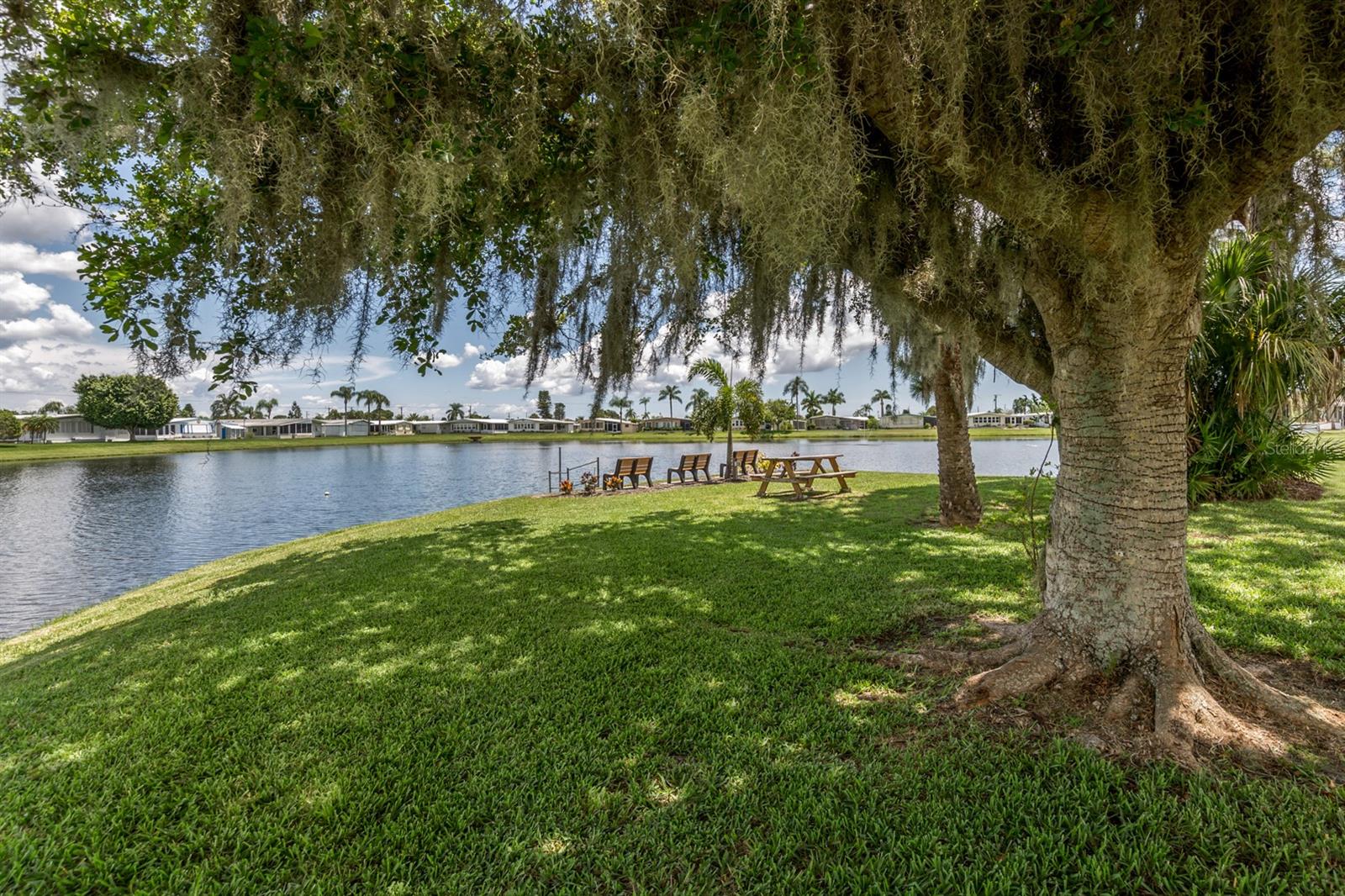 HARBOR ISLES II - Residential