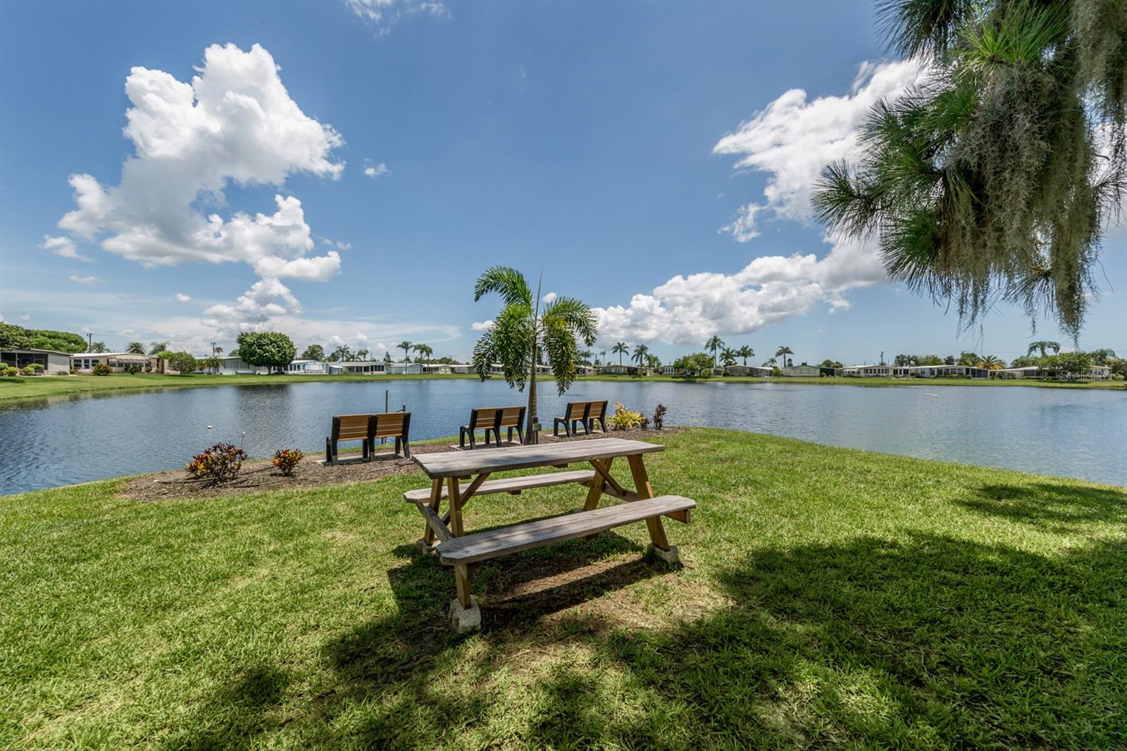 HARBOR ISLES II - Residential