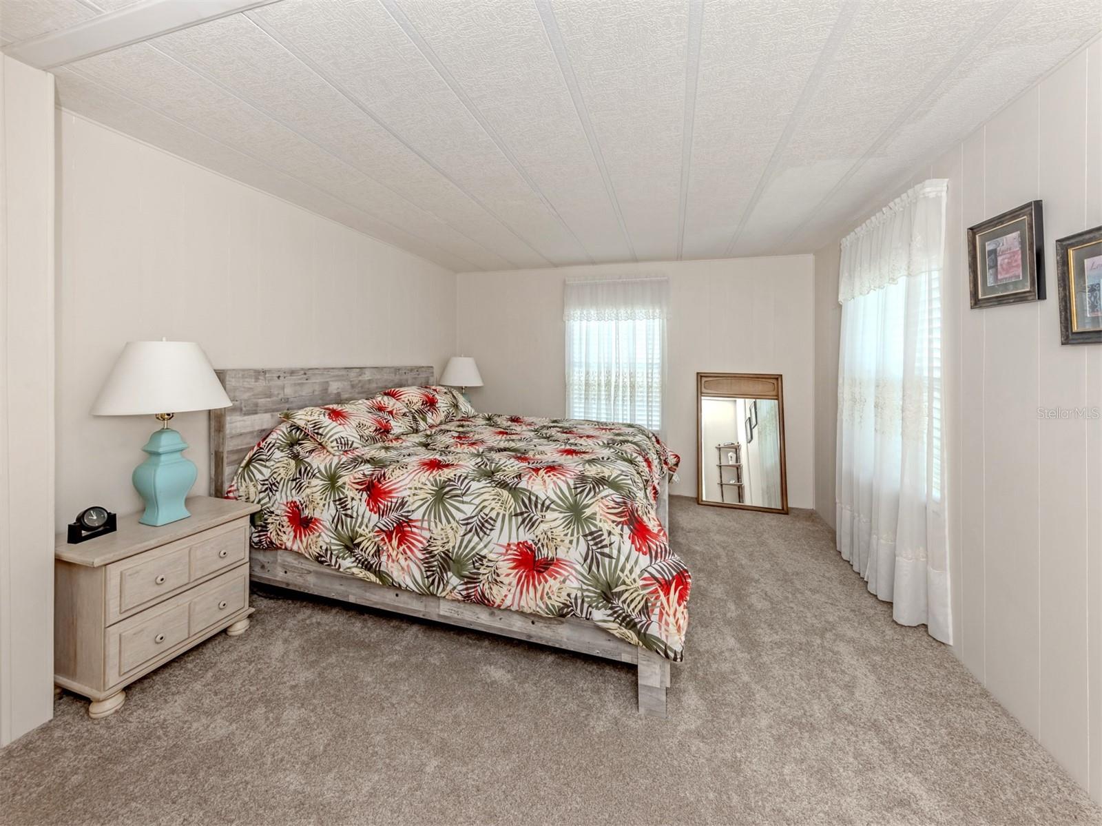 HARBOR ISLES II - Residential