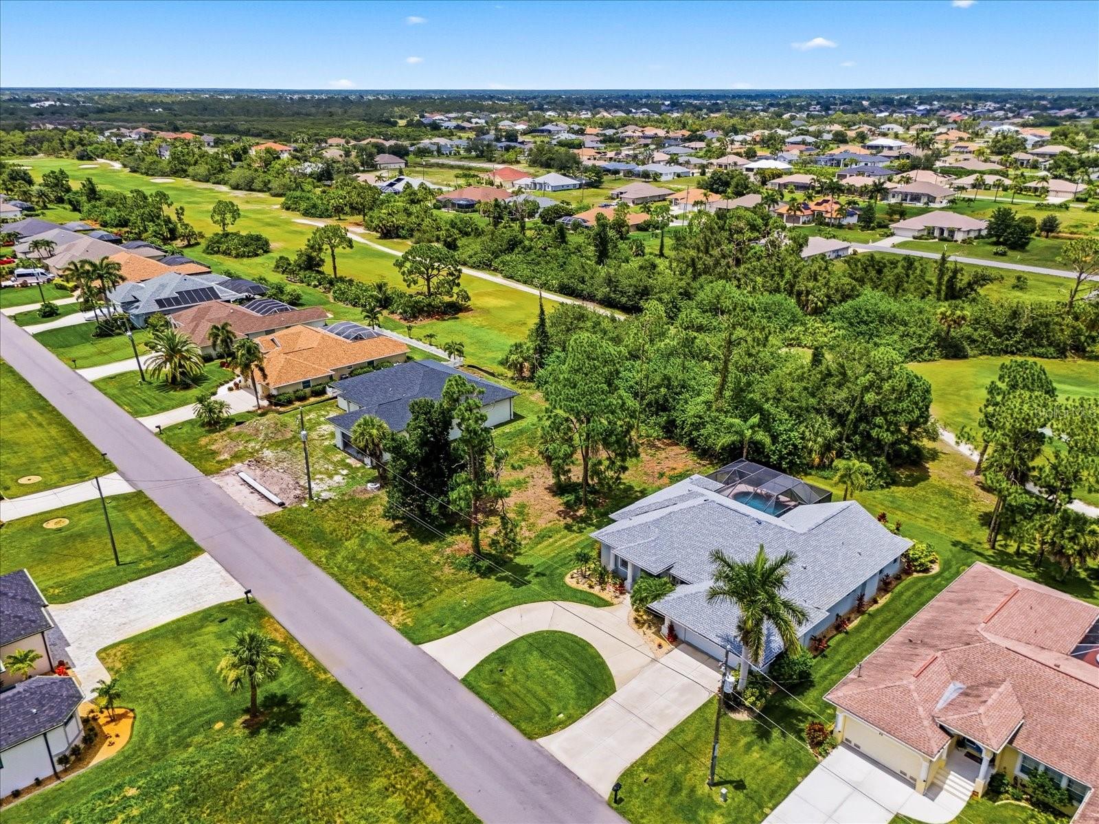 ROTONDA WEST-PINE VALLEY - Residential
