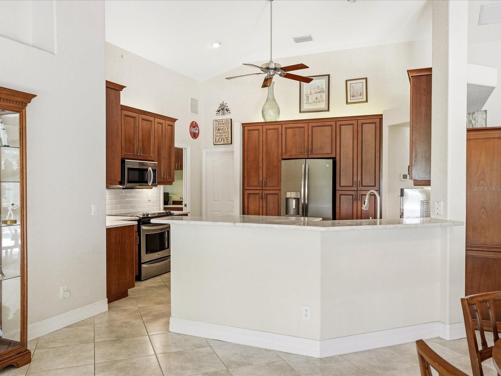 ROTONDA WEST-PINE VALLEY - Residential