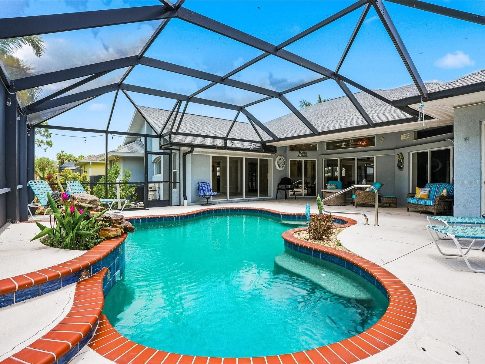 ROTONDA WEST-PINE VALLEY - Residential