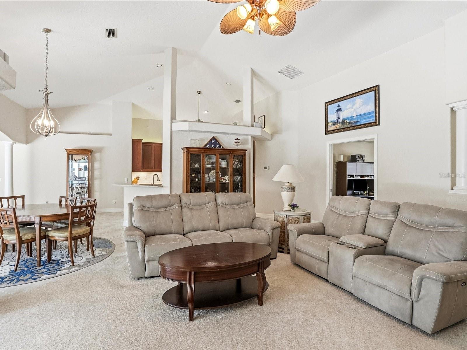 ROTONDA WEST-PINE VALLEY - Residential