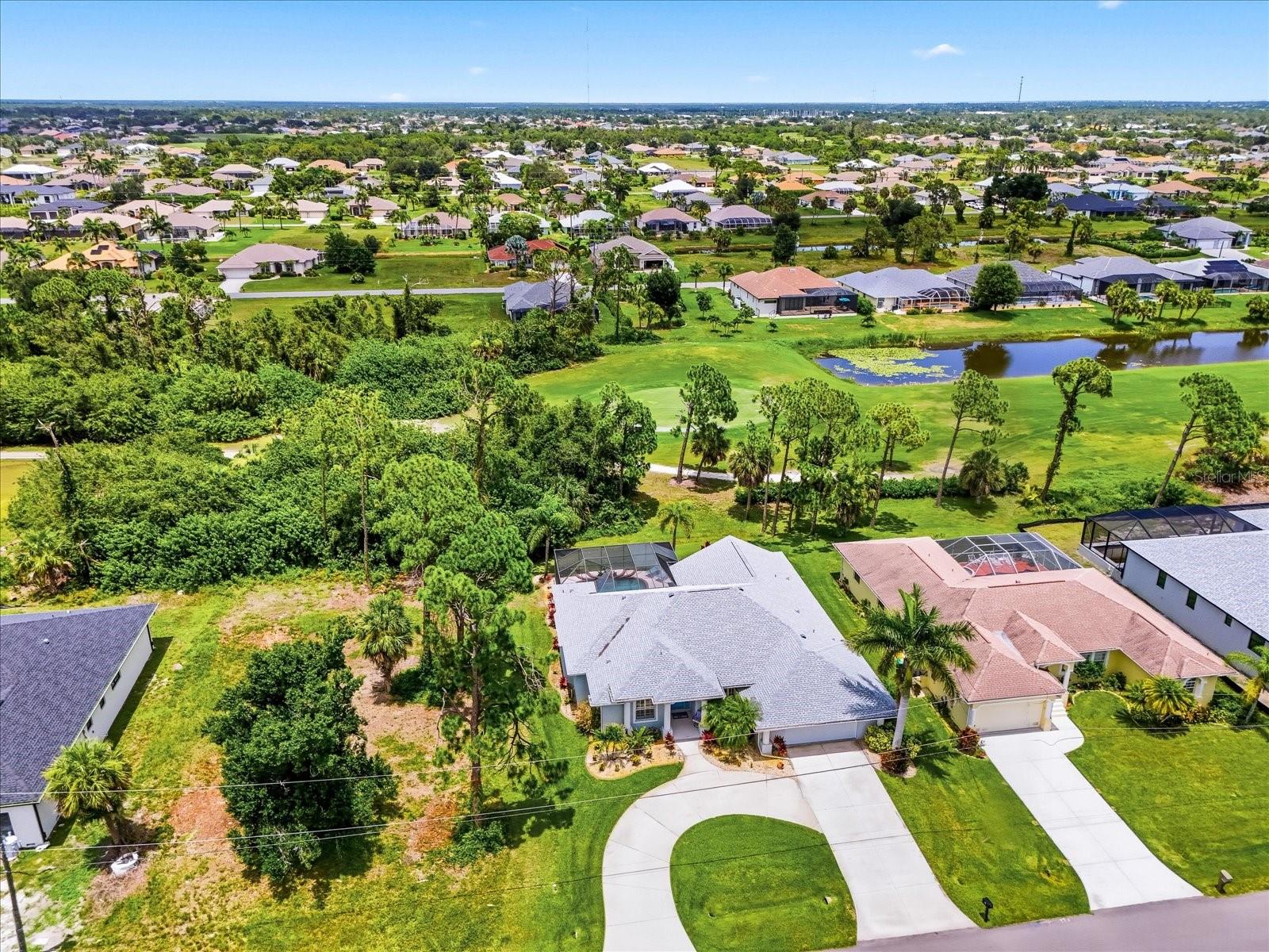 ROTONDA WEST-PINE VALLEY - Residential
