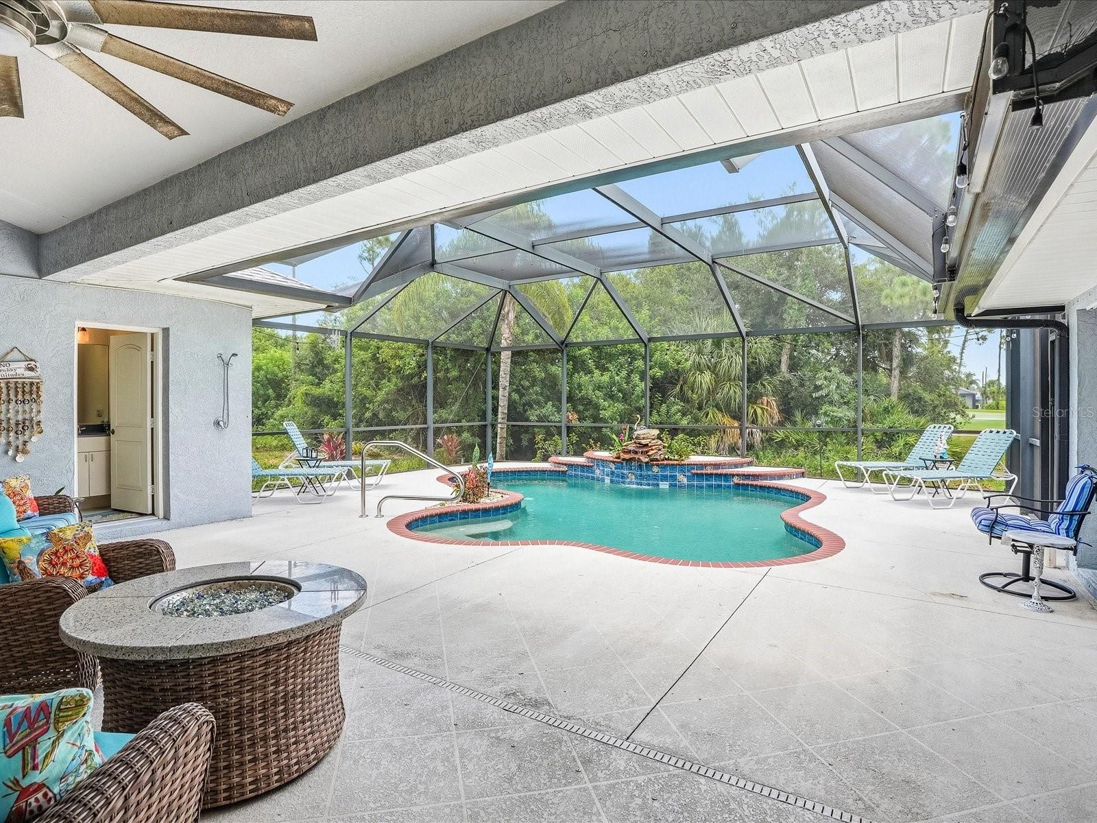 ROTONDA WEST-PINE VALLEY - Residential