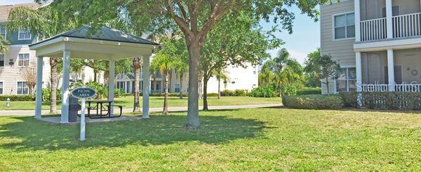 THE PALMS OF CORTEZ OR 2038 PG 5178 - Residential Lease