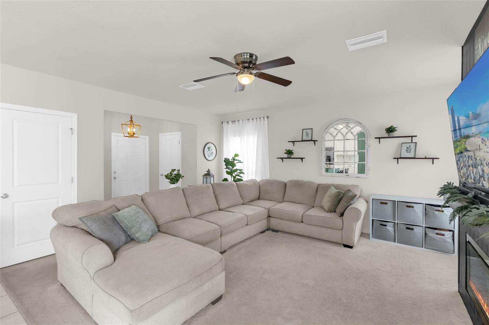ZEPHYR PLACE - Residential