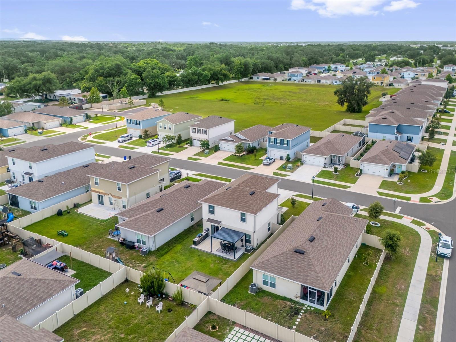ZEPHYR PLACE - Residential