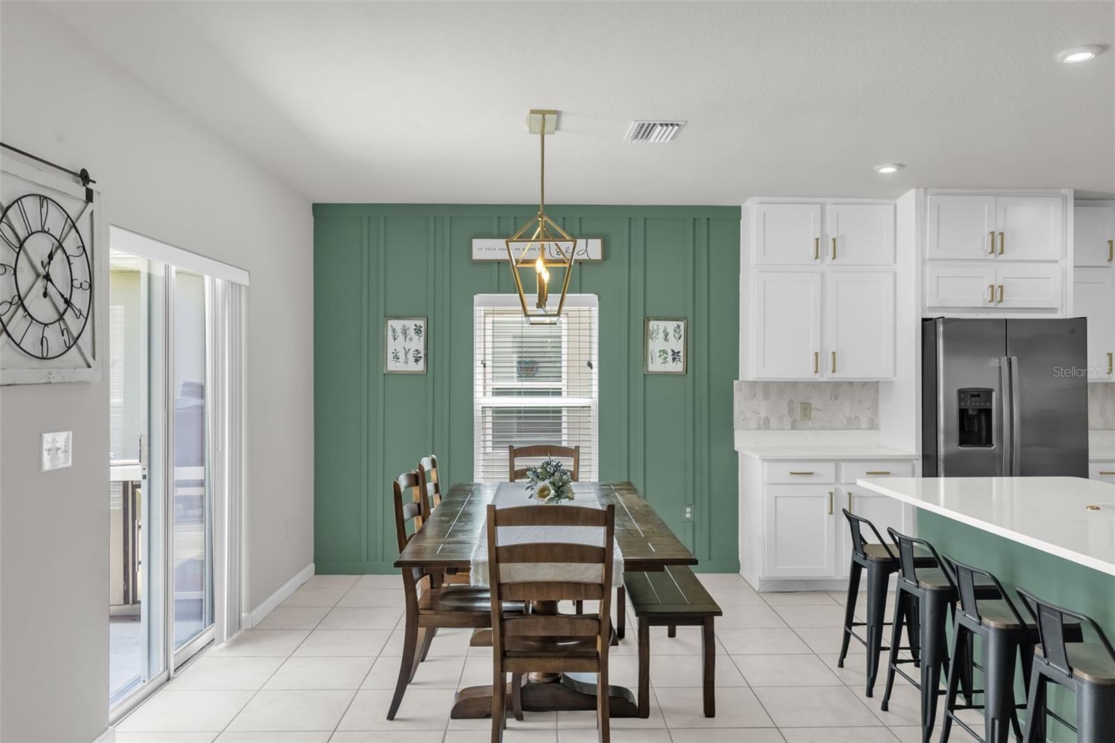 ZEPHYR PLACE - Residential