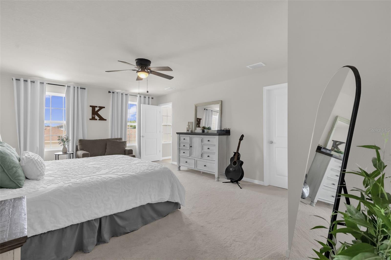 ZEPHYR PLACE - Residential