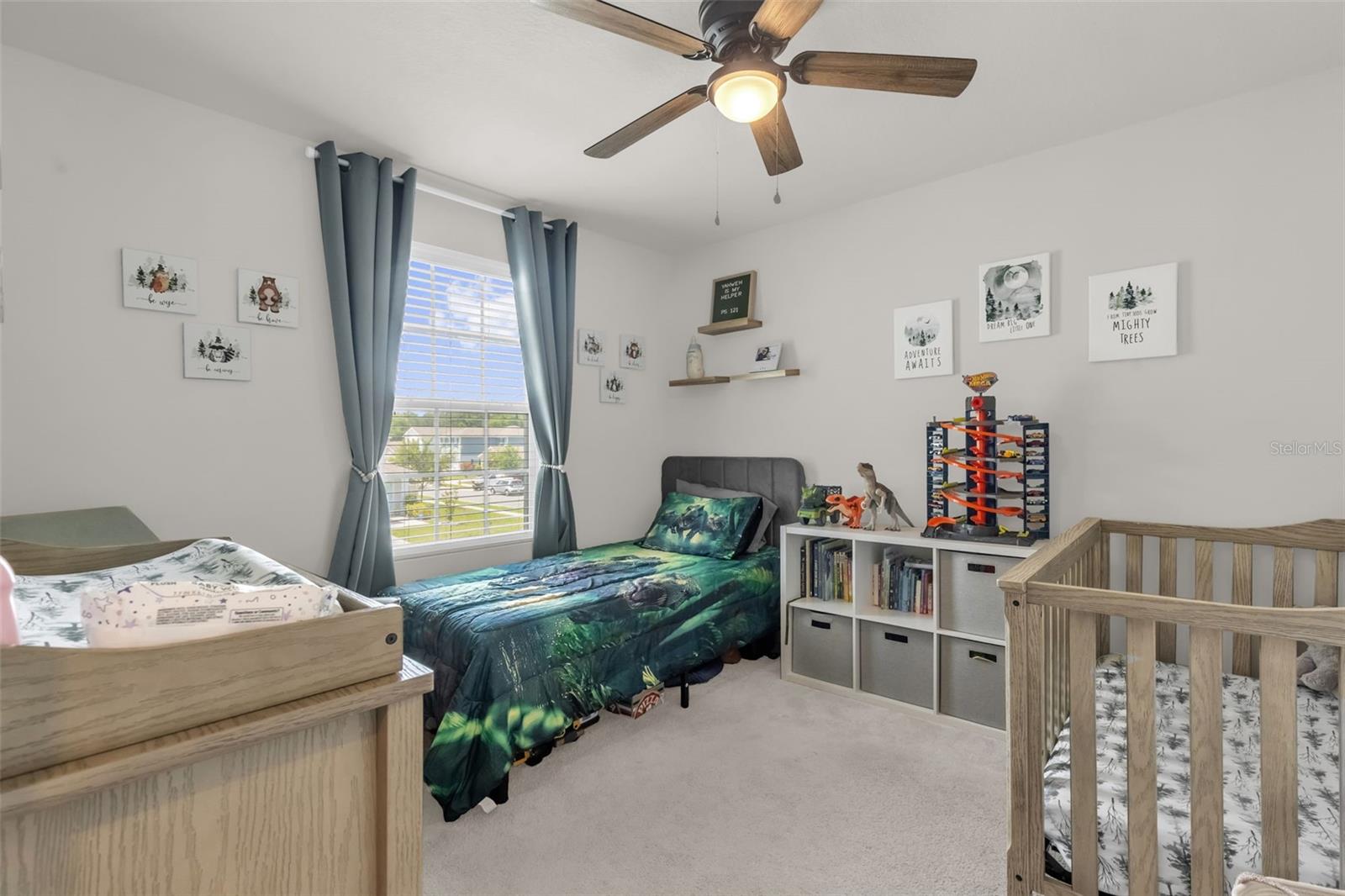 ZEPHYR PLACE - Residential